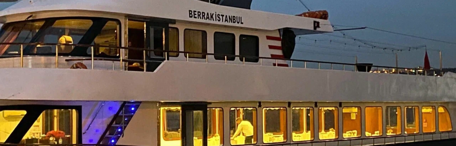 Теплоход Berrak Istanbul