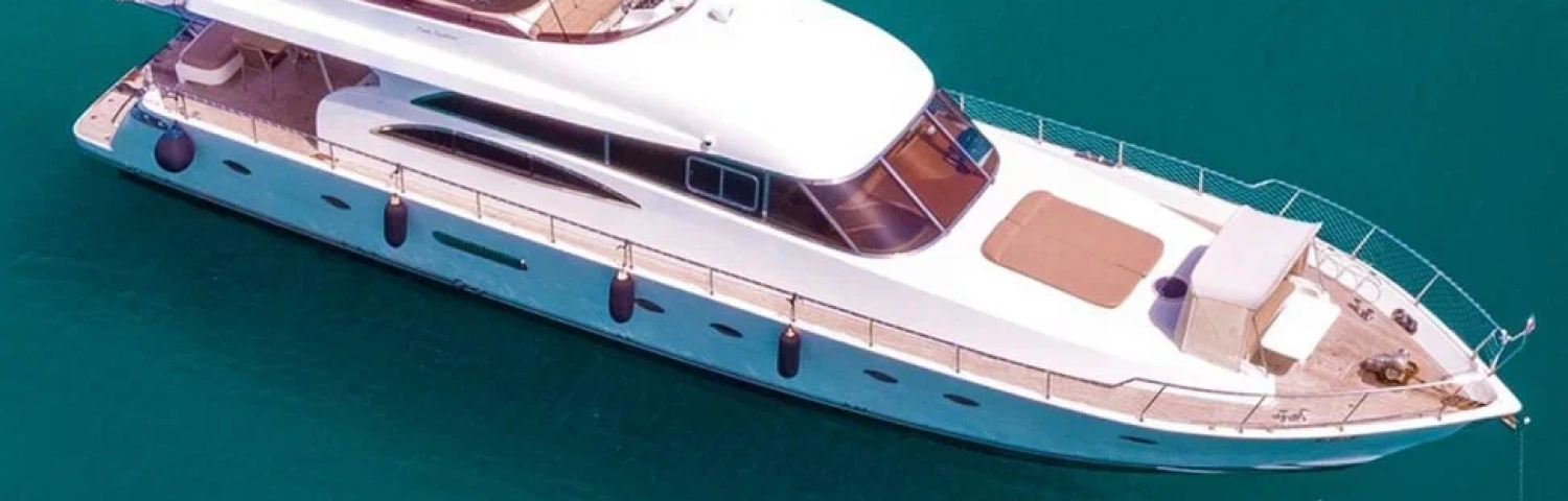 Яхта Luxury 3